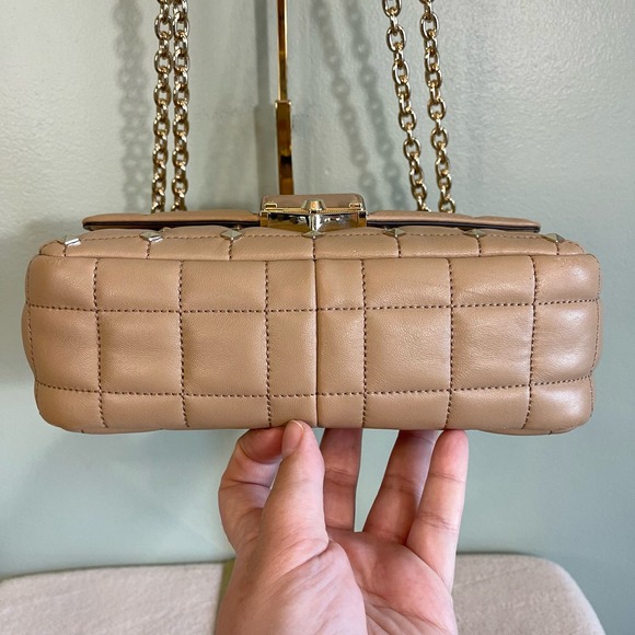 Michael Kors Women's Tan Leather SoHo Chain Quilted Shoulder Crossbody Sling Bag - Picture 4 of 14